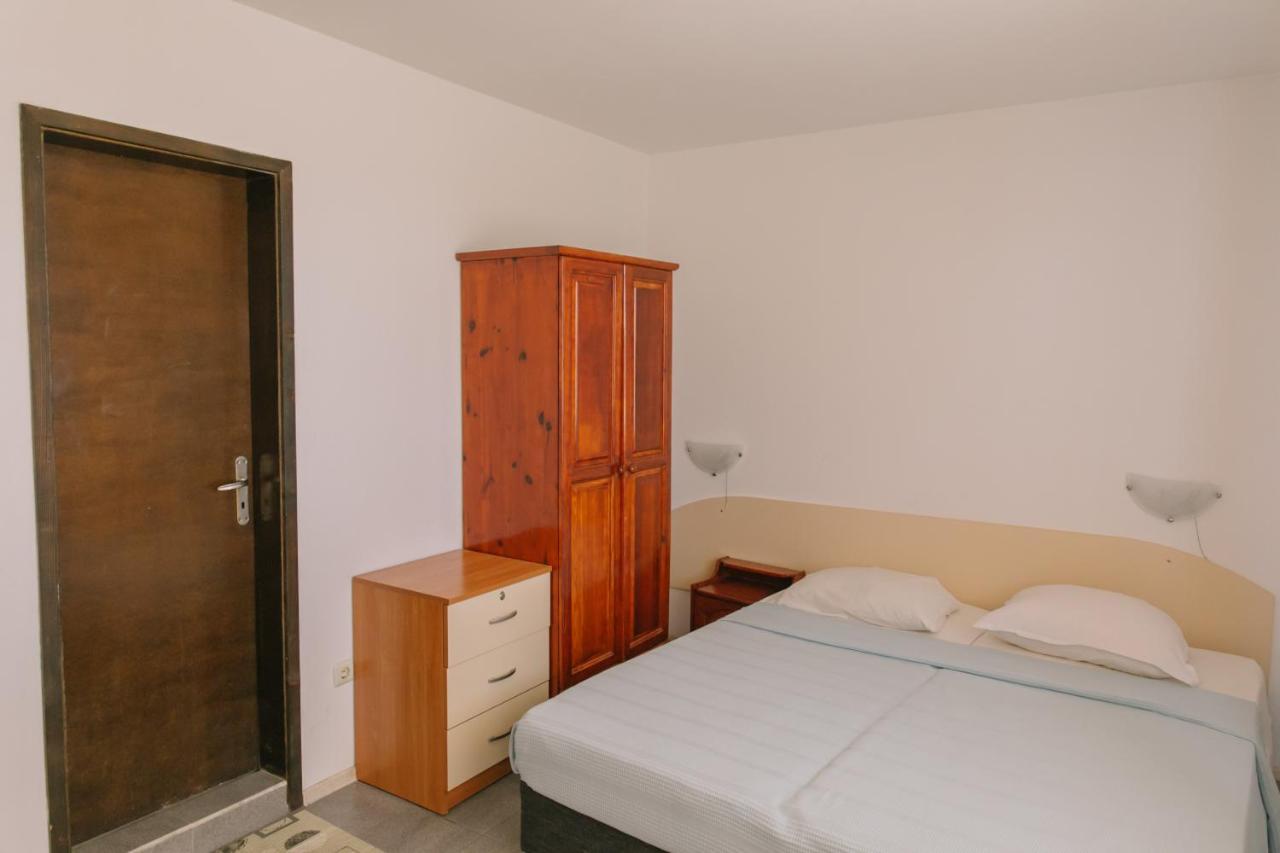 Hronos Hotel Несебър Екстериор снимка