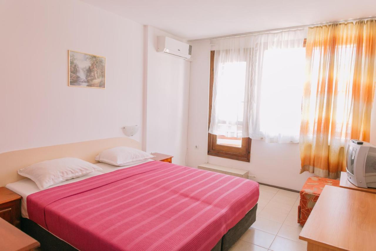 Hronos Hotel Несебър Екстериор снимка