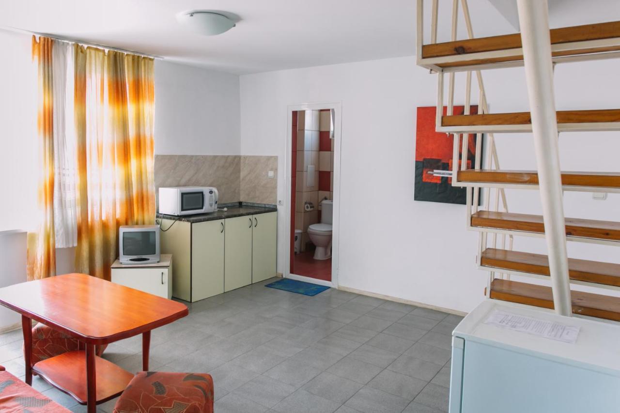 Hronos Hotel Несебър Екстериор снимка